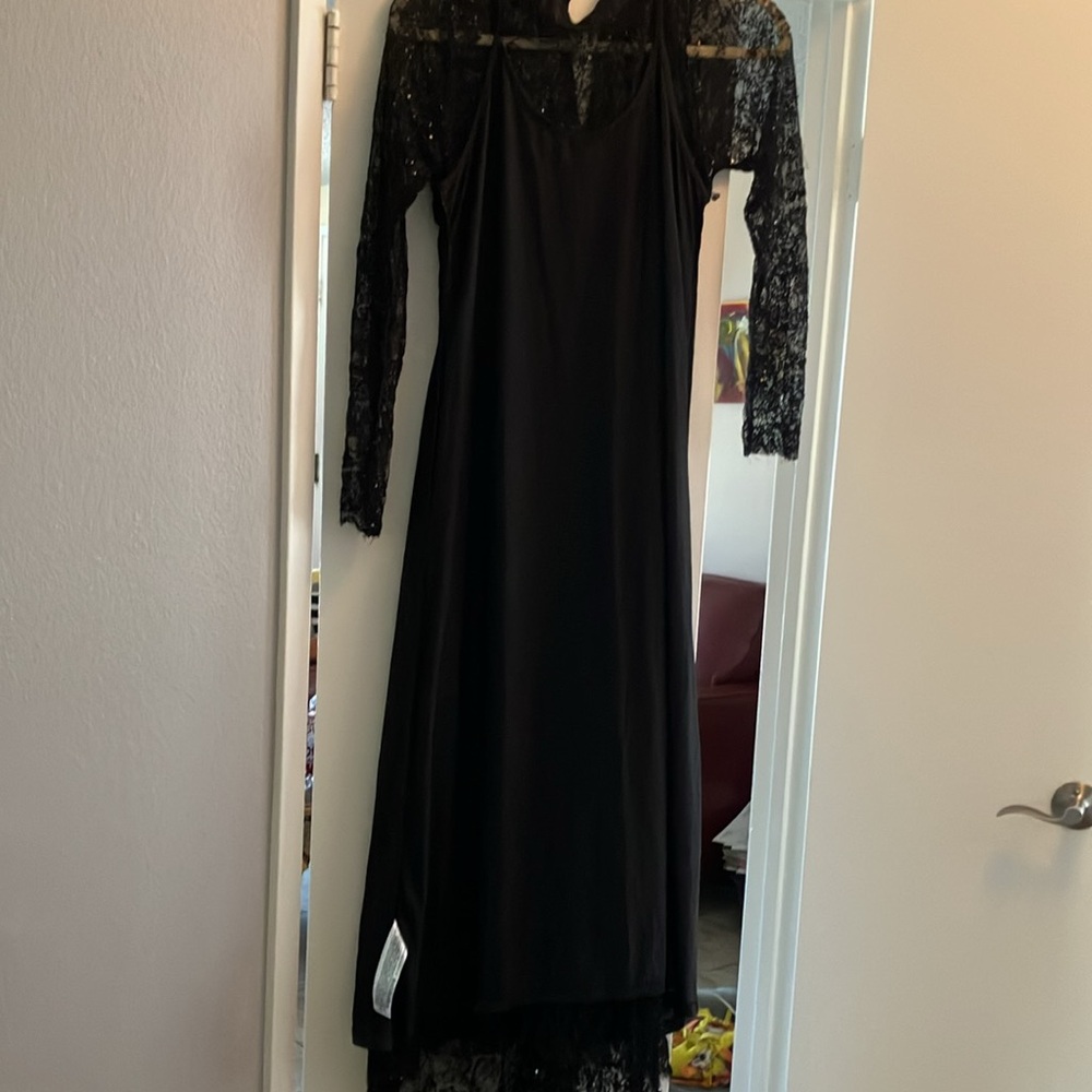 Zara Limited Edition Black  Midi Embellished dress.  NWOT size M/L - Picture 8 of 16